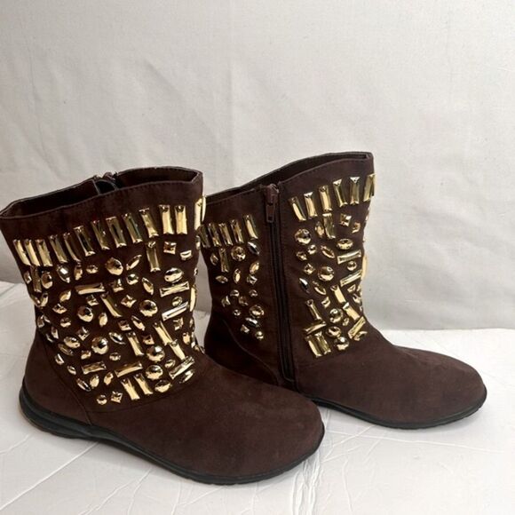 Joan Boyce Women’s Ankle Brown Gold Bedazzled Boots Size 7 Cognac Suede - Picture 1 of 13